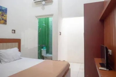 Homestay Babussalam Rungkut Mitra RedDoorz