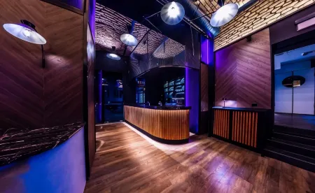 Apeiro City Avant-Garde Hotel