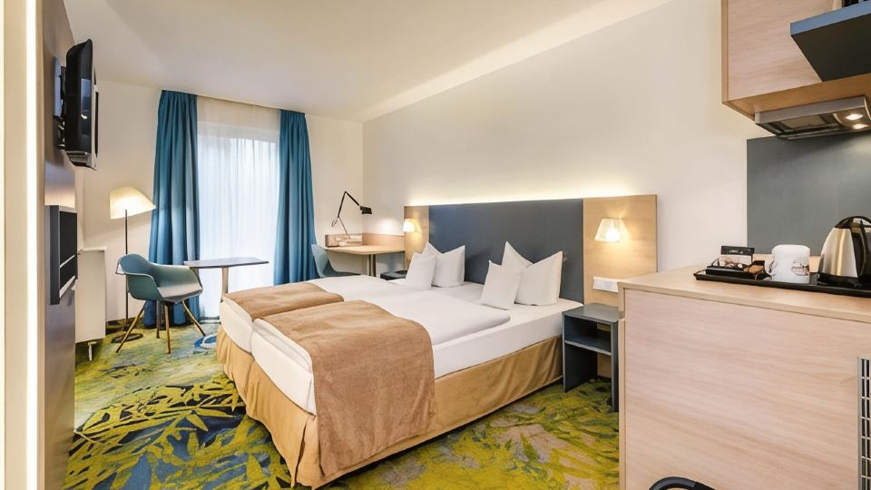 PLAZA INN Regensburg