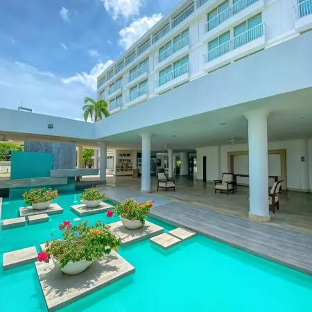 Tamaca Beach Resort