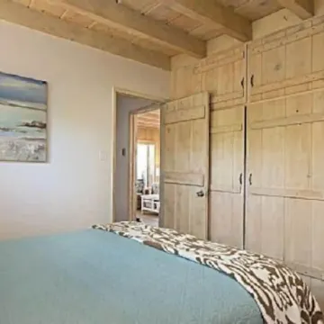 Surfside Cottage - 200 ft from the Sand