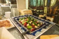 Landhotel Villa Foresta - breakfast