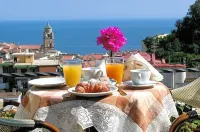 Villa Lara Hotel