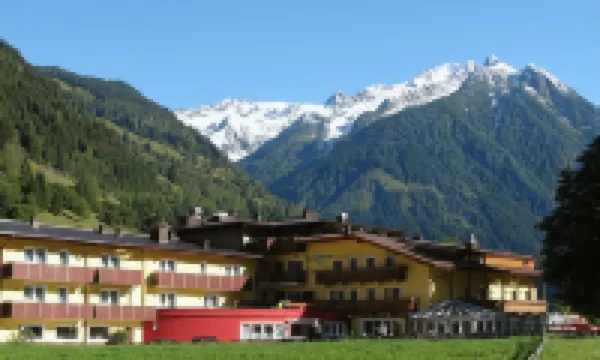 蘭派霍索酒店兼餐廳 大格洛克納山道旁富施酒店