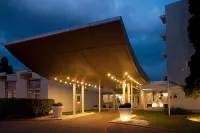 Novotel Massy Palaiseau Hôtels à : Massy