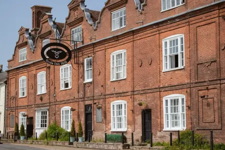 Scole Inn Hotel Отели в г. Diss