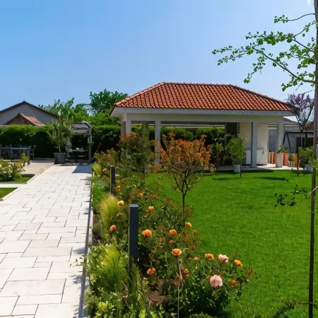 Boutique 23 Отели рядом с достопримечательностью «Спа-комплекс Mangalia»
