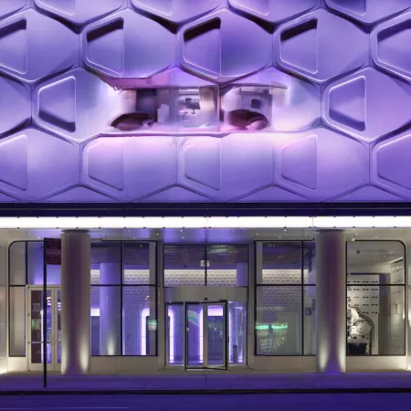 Yotel New York Times Square Отели рядом с достопримечательностью «Мидтаун-Уэст»