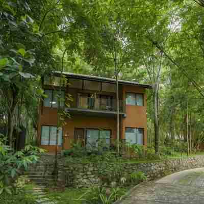 Crystal Kuruva Nature Resort & Spa Hotel Exterior