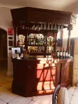Brass Castle Country House Accommodation - bar
