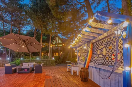 Hoengseong Marshmallow Pool Villa - Pets Allowed Отели рядом со станцией Hoengseong Station