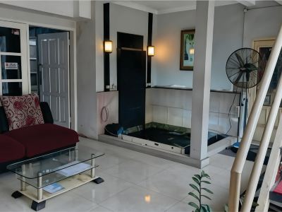 JALA GUEST HOUSE & BROMO TOUR