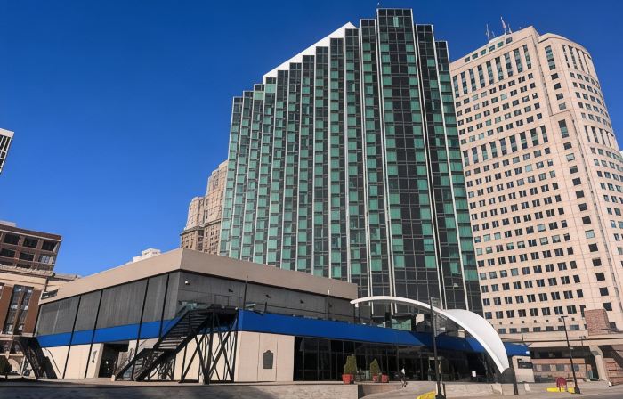 Fort Pontchartrain Detroit, a Wyndham Hotel
