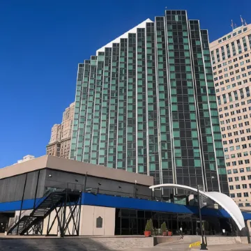 Fort Pontchartrain Detroit, a Wyndham Hotel Отели рядом с достопримечательностью «Стадион "Нью-Центр-арена"»
