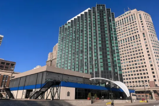 Fort Pontchartrain Detroit, a Wyndham Hotel