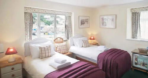 The Old Bridge House - Homestays