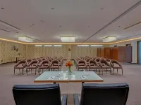 Click Hotel Shamshabad - Hyderabad Airport โรงแรมใกล้ศูนย์การประชุมเอ็มเอสคอนเวนชันไฮเดอราบัด
