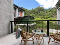 10 Mentigi Hotels in Ringlet