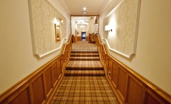 Duke Of Gordon Hotel