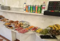 阿爾法賈諾藝術飯店 - 早餐