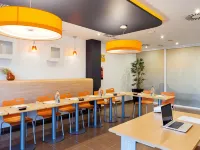 Ibis Oviedo