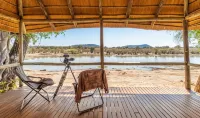 Ghoha Hills Savuti Lodge