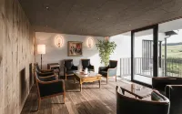 Hotel Alpenflora - 4-Star