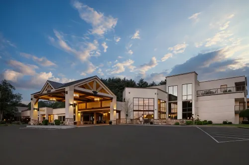 Holiday Inn Resort Lake George - Adirondack Area Hotels in Lake George