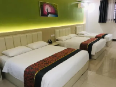 瑙索裏廣場酒店 酒店