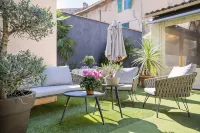 Logis Hôtel la Fenière Hotels in Auriol