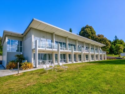 Marakura Deluxe Motel