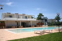Oasi Guzzetta Hotel&Case Vacanze - Pools