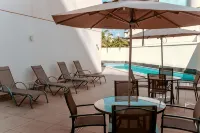 Hplus Premium Palmas - Pools