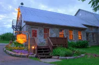 Manoir d'Youville Hotels in Baie-DUrfé