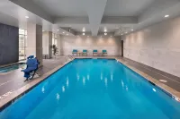 Holiday Inn & Suites Arden - Asheville Airport
