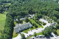 Country Inn at Camden Rockport - parking
