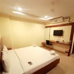 Landmark Hotel  호텔