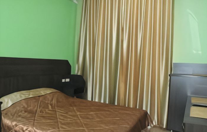 Persona Mini-Hotel