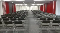 We Hotel Aeropuerto