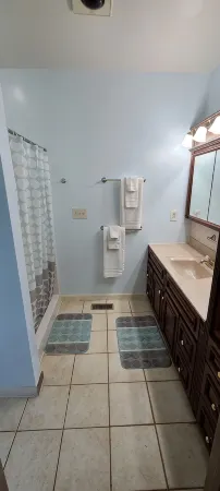 Peaceful Suite on the Water "Osprey Sunrise over the river from your porch. Отели в г. Бенедикт