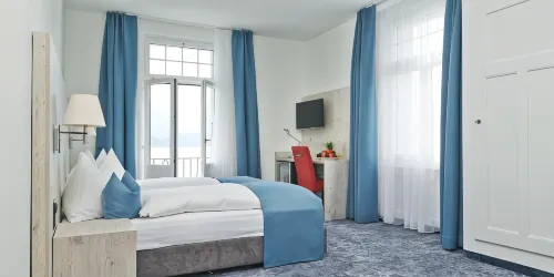 Hotel Restaurant Bellevue au Lac Hotels in Spiez