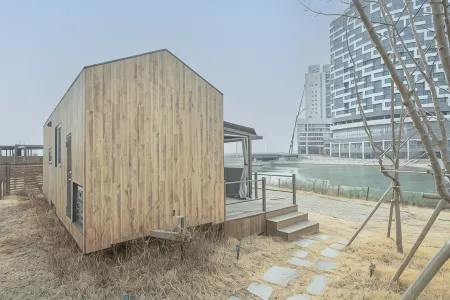 Siheung Wave Park Caravan Отели рядом с достопримечательностью «WAVE PARK»