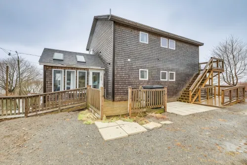 Newly Renovated Maine Retreat: Deck w/ Ocean View! Hotels in Pembroke