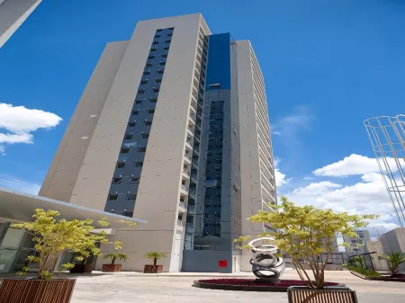 Intercity Brasilia LED Aguas Claras Отели в г. Taguatinga