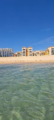 Seaside apartment with private parking