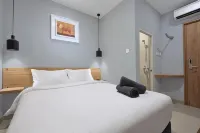 Arimbi Stay Hotels in Gayungan