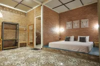 Villa Marcolina 57 Bogor - 70 Minutes from Jakarta