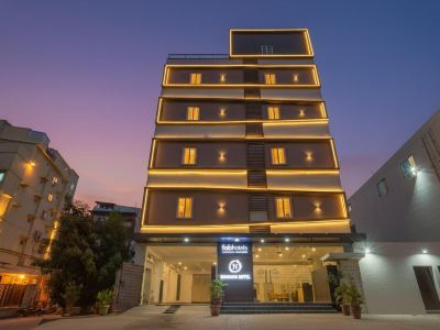 FabHotel Namaha Suites