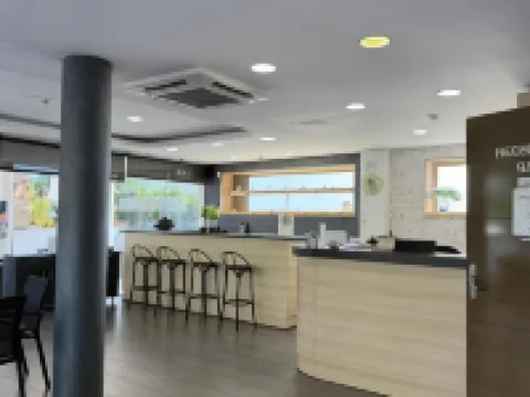 Hotel 170 Hotels in Castelldefels