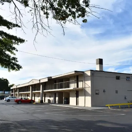 Mho Hotel Bordentown